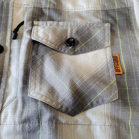 Off The Grid Shirt Men’s Large Plaid Gray White Pockets Outdoor Hiking Camping - Picture 6 of 10